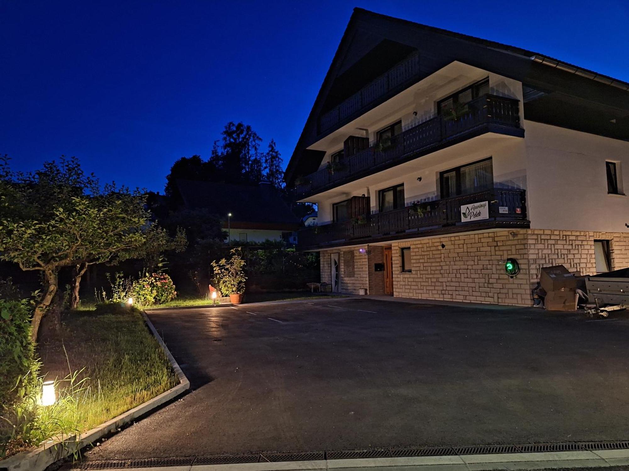 Apartment Petek Блед Екстер'єр фото